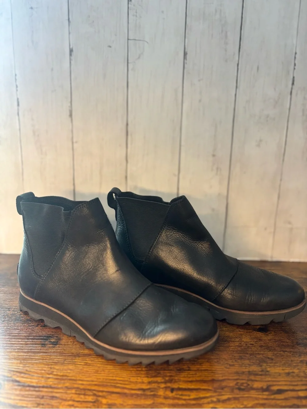 Sorel Women's Black Leather Ankle Booties